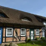 Uns Schuen Middelhagen